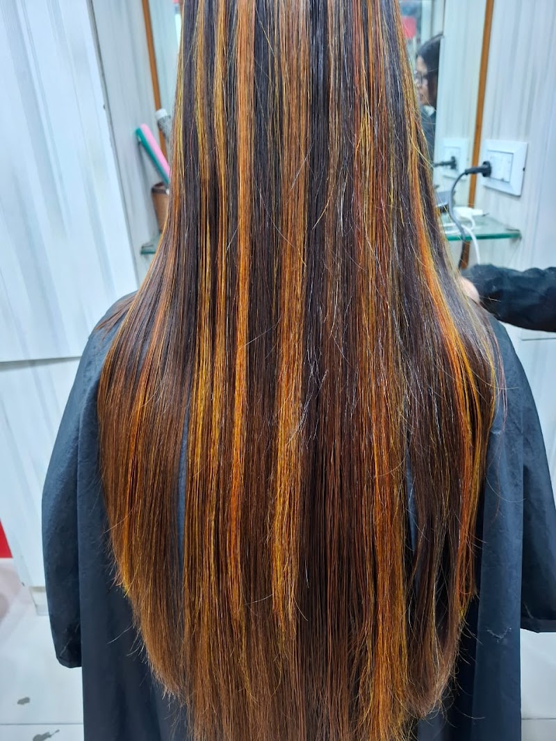 Radiance, beauty salon in Varanasi, India, photo 5 of 10