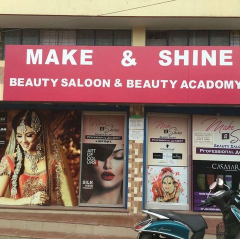 Make & Shine, skin care clinic in Varanasi, India